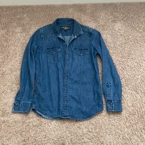 Button down Denim